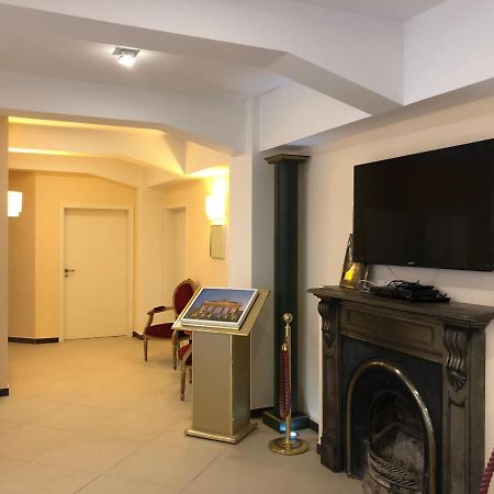 Park Apart Hotel Gatower Str. Берлин Екстериор снимка