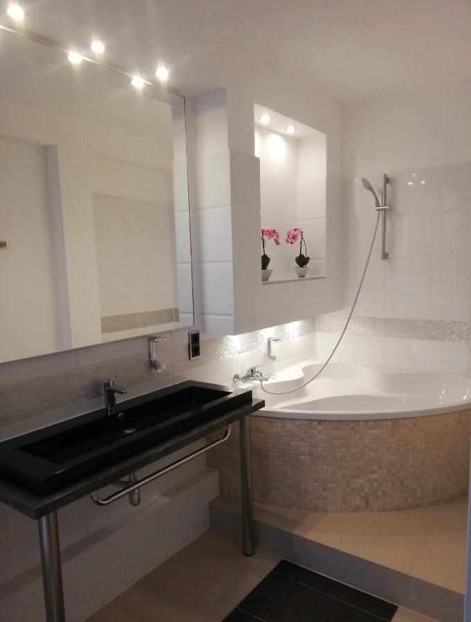 Park Apart Hotel Gatower Str. Берлин Екстериор снимка